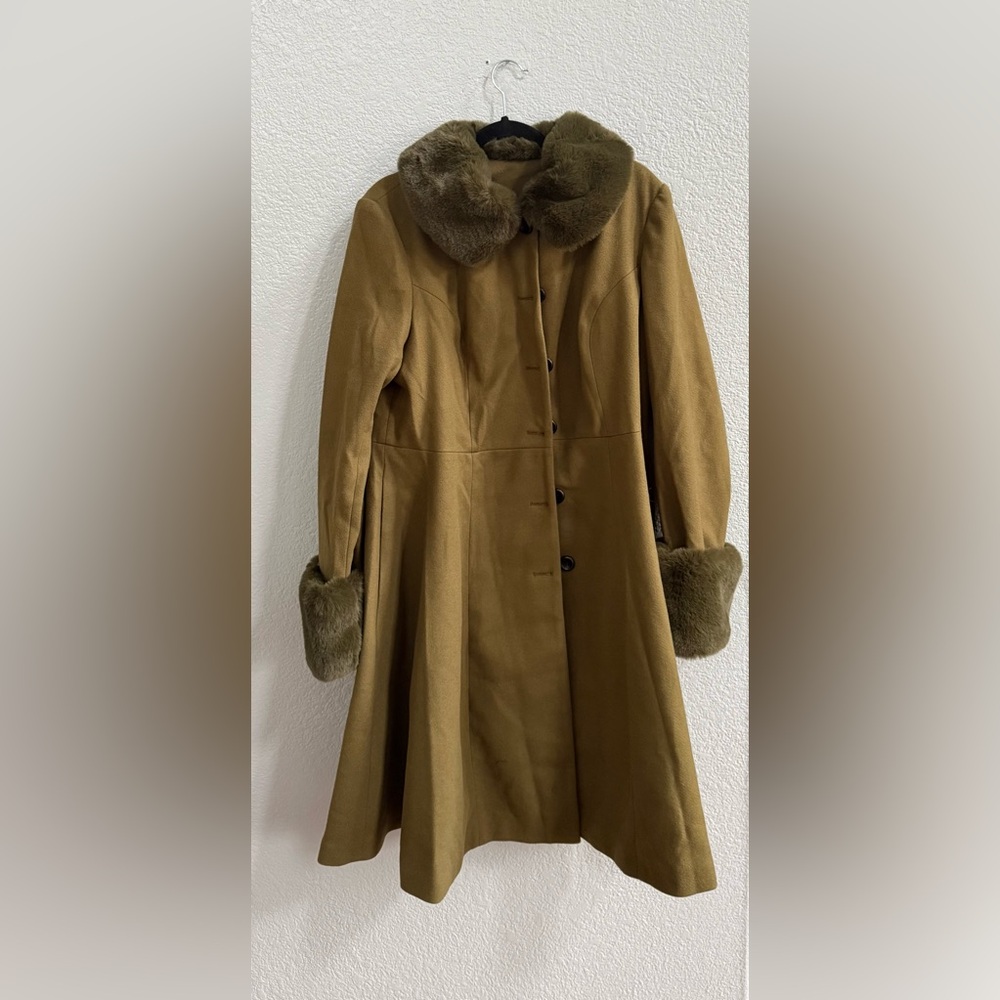 NWT Voodoo Vixen Olive Erin Coat - 3X